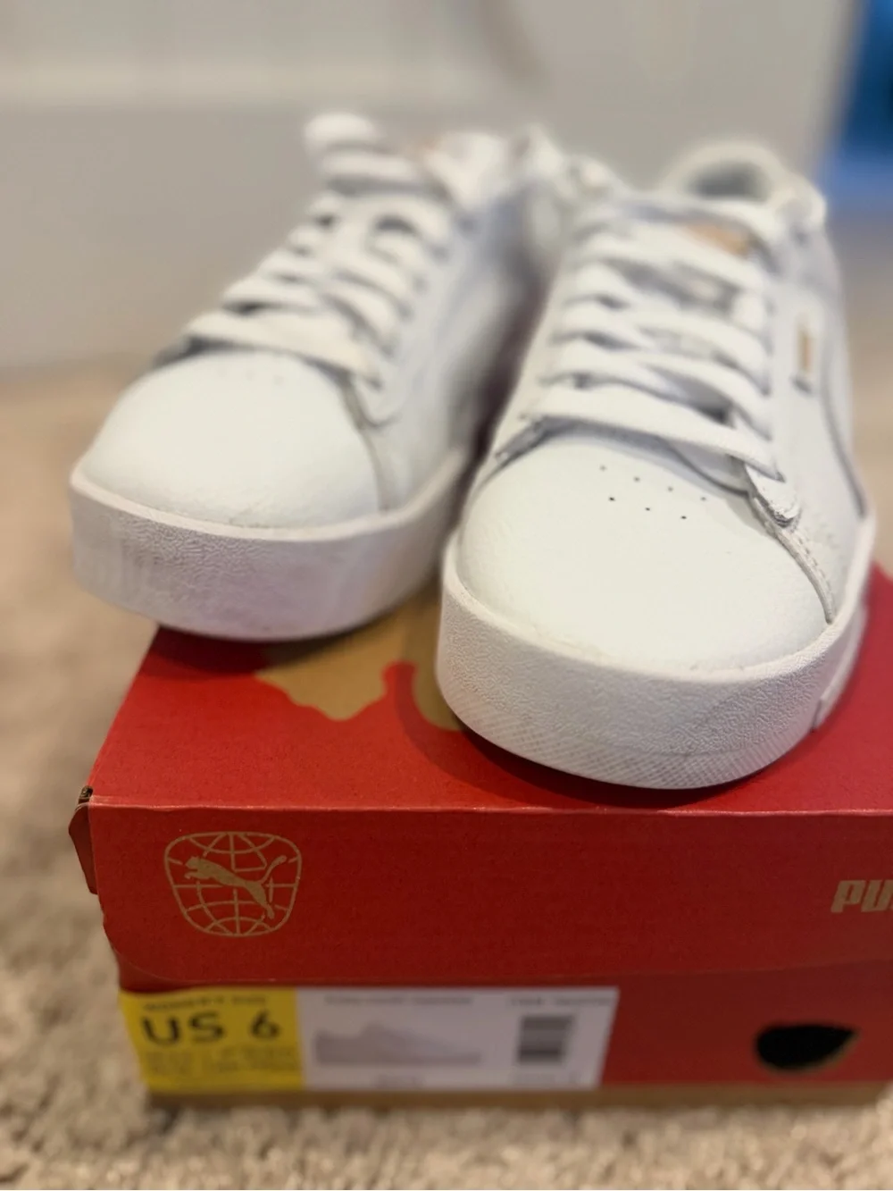 Puma Court Sneakers. Women size 6